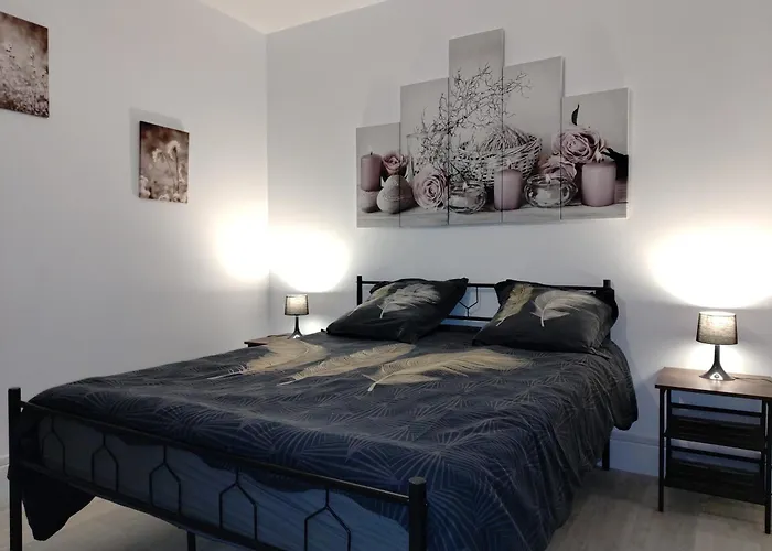 Semesterbostad Chez Juline Charmante Maison De Plain Pied A La Campagne Et Au Calme *