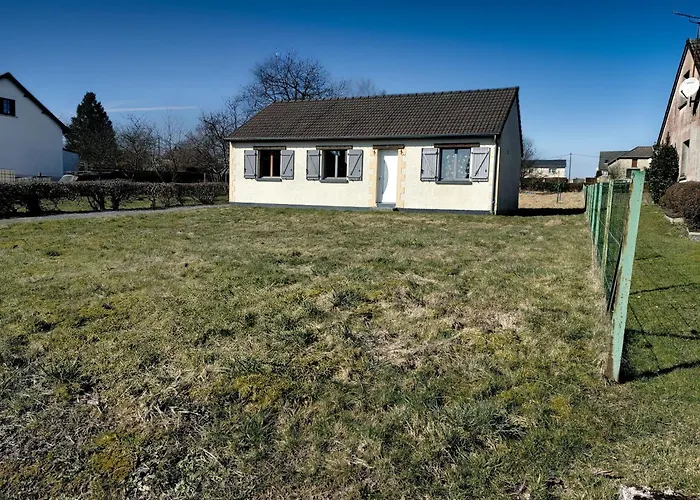 Semesterbostad Chez Juline Charmante Maison De Plain Pied A La Campagne Et Au Calme Bourg-Fidele