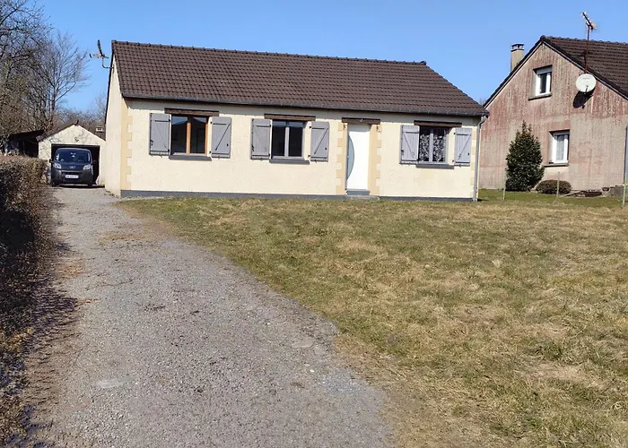 Semesterbostad Chez Juline Charmante Maison De Plain Pied A La Campagne Et Au Calme Bourg-Fidele